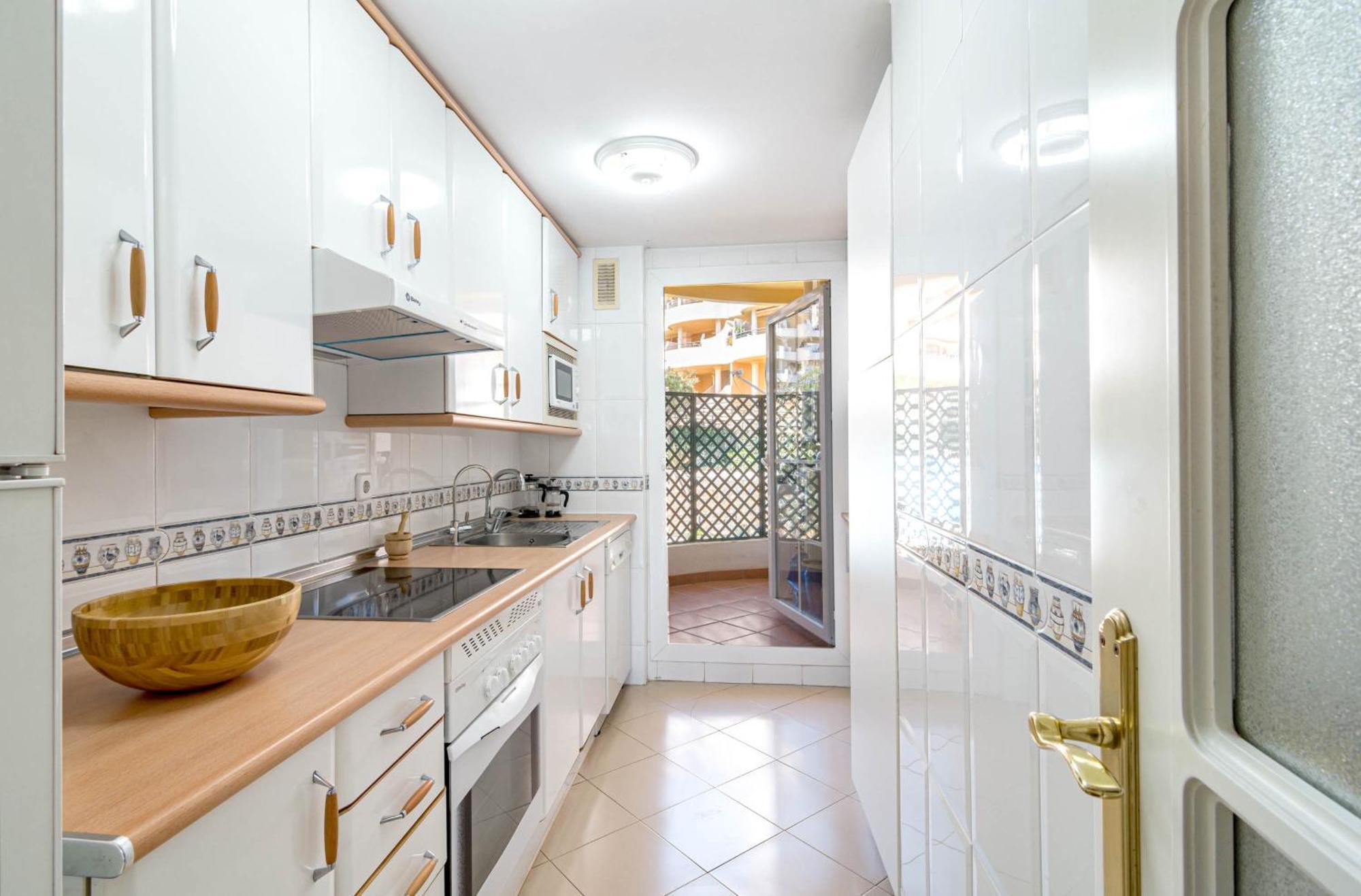 Sda Donana Puerta3 Pl 4 I * Marbella